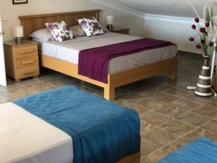 Image No.15-4 Bed Villa / Detached for sale