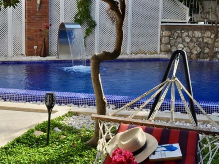 Image No.9-4 Bed Villa / Detached for sale