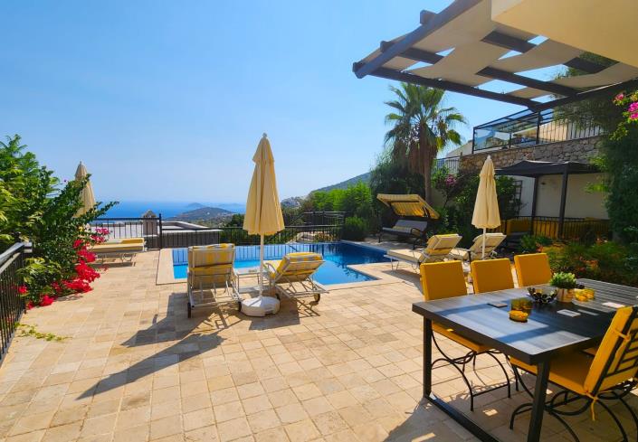 Image No.2-3 Bed Villa / Detached for sale