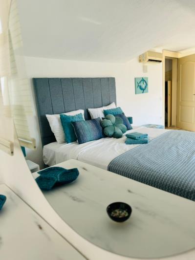 Image No.18-3 Bed Villa / Detached for sale