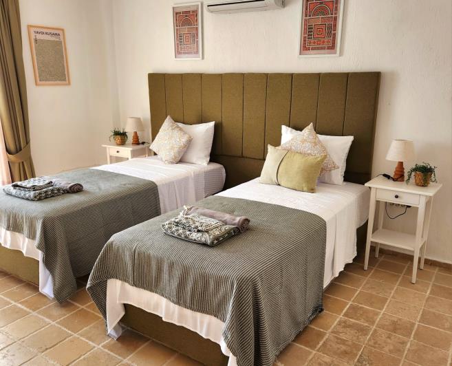 Image No.23-3 Bed Villa / Detached for sale