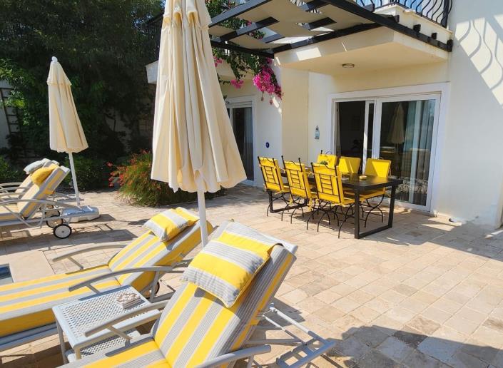 Image No.5-3 Bed Villa / Detached for sale