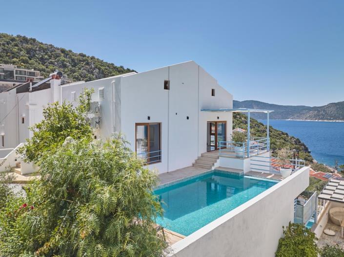 Image No.13-2 Bed Villa / Detached for sale