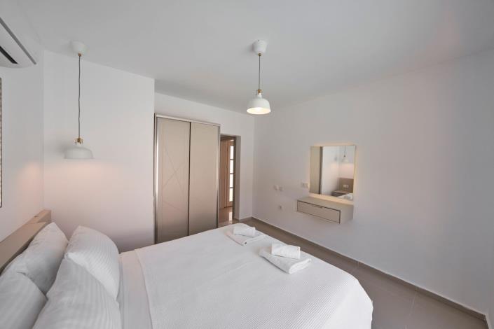 Image No.22-2 Bed Villa / Detached for sale