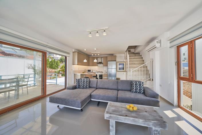 Image No.7-2 Bed Villa / Detached for sale