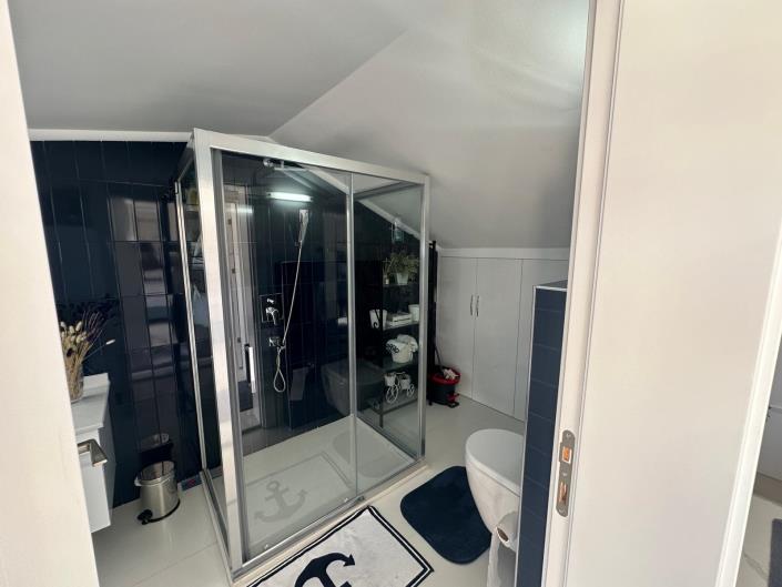 Image No.28-2 Bed Apartment for sale