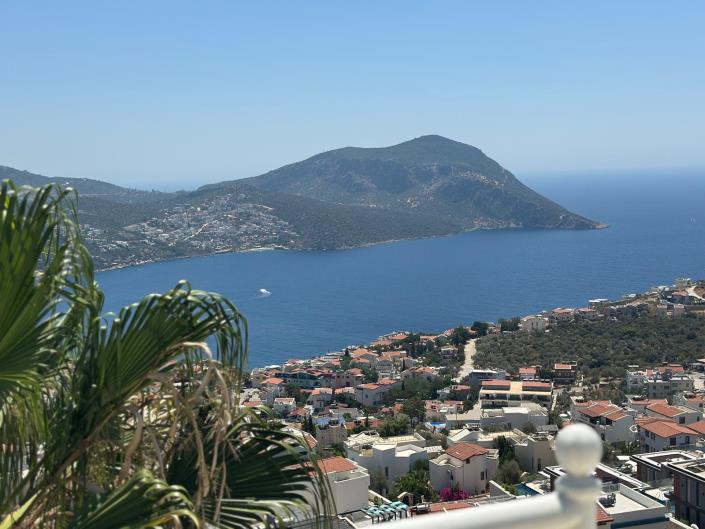 Image No.39-2 Bed Apartment for sale