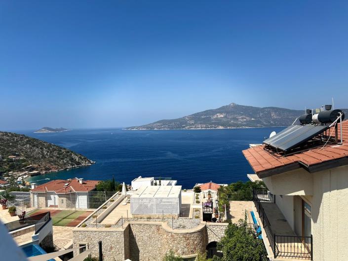 Image No.16-4 Bed Villa / Detached for sale