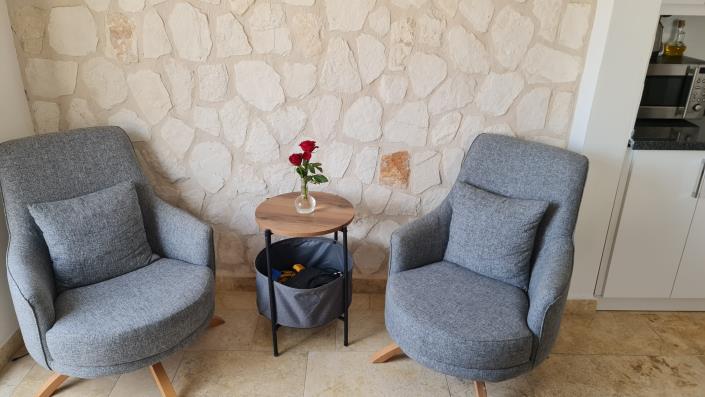 Image No.10-2 Bed Flat for sale