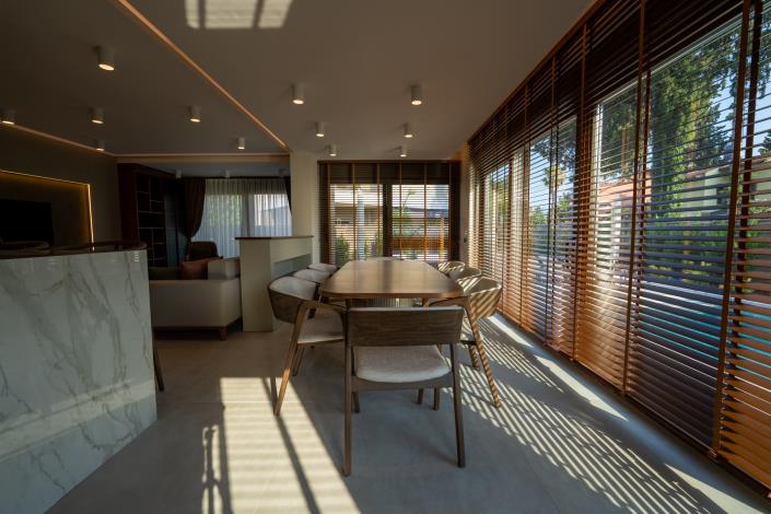 Image No.34-3 Bed Villa / Detached for sale