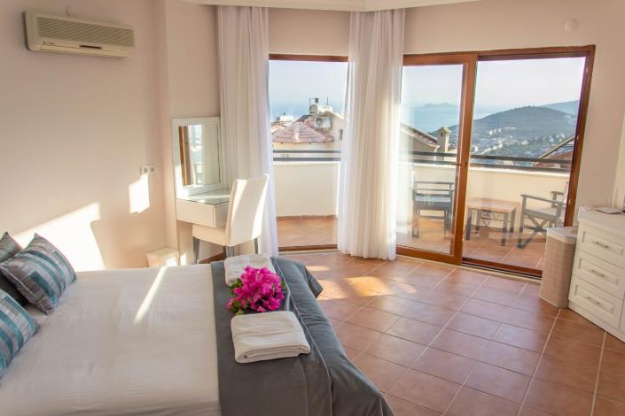 Image No.17-3 Bed Villa / Detached for sale