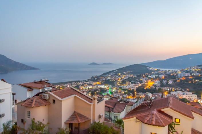 Image No.49-3 Bed Villa / Detached for sale