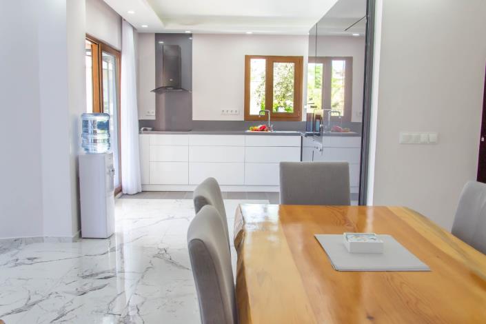 Image No.27-3 Bed Villa / Detached for sale