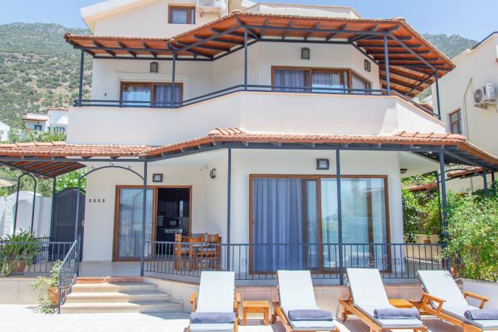 Image No.2-3 Bed Villa / Detached for sale