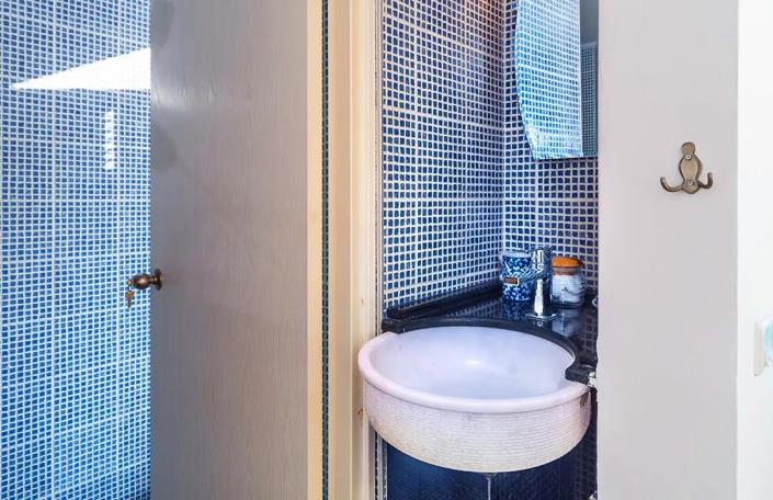 Image No.10-1 Bed Villa / Detached for sale