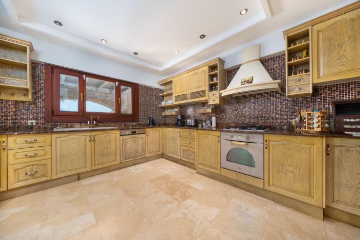 Image No.17-3 Bed Villa / Detached for sale