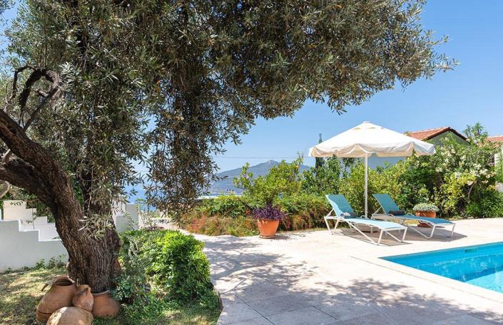 Image No.42-4 Bed Villa / Detached for sale