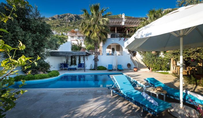 Image No.43-4 Bed Villa / Detached for sale