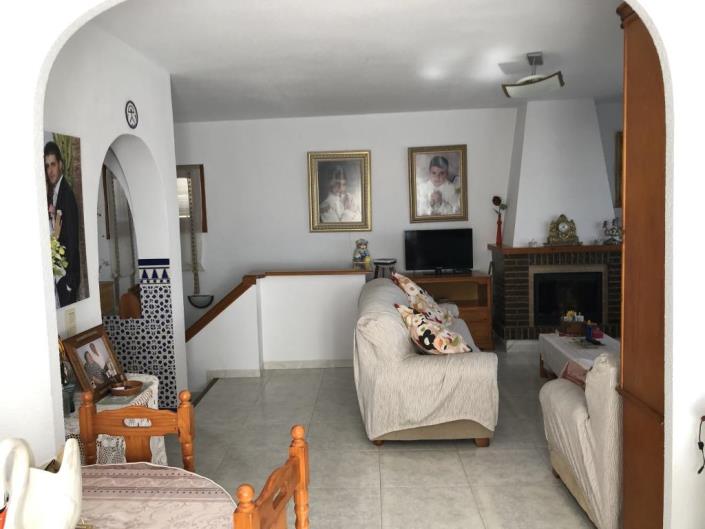 Image No.11-4 Bed Villa / Detached for sale