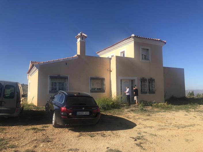 Image No.3-3 Bed Villa / Detached for sale