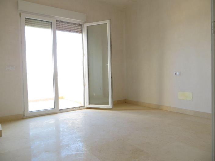 Image No.7-4 Bed Villa / Detached for sale