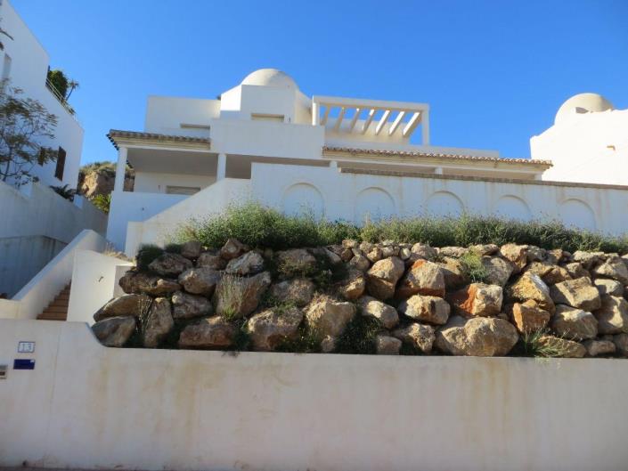 Image No.18-4 Bed Villa / Detached for sale