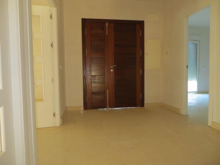 Image No.23-4 Bed Villa / Detached for sale