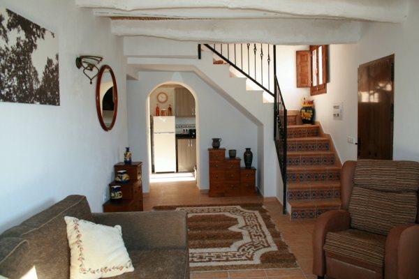 Image No.13-6 Bed Farmhouse for sale