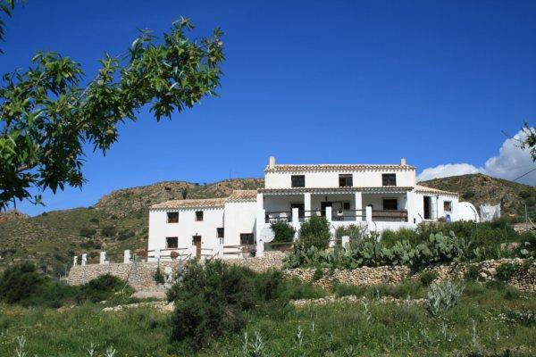 Image No.5-6 Bed Farmhouse for sale