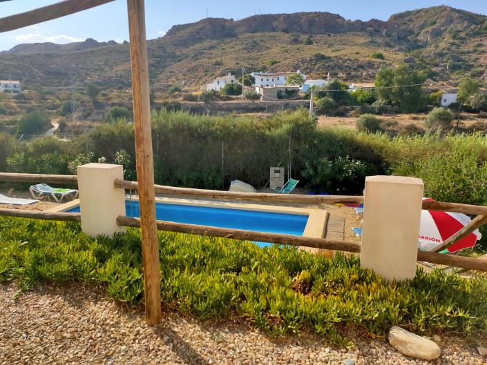 Image No.8-6 Bed Farmhouse for sale