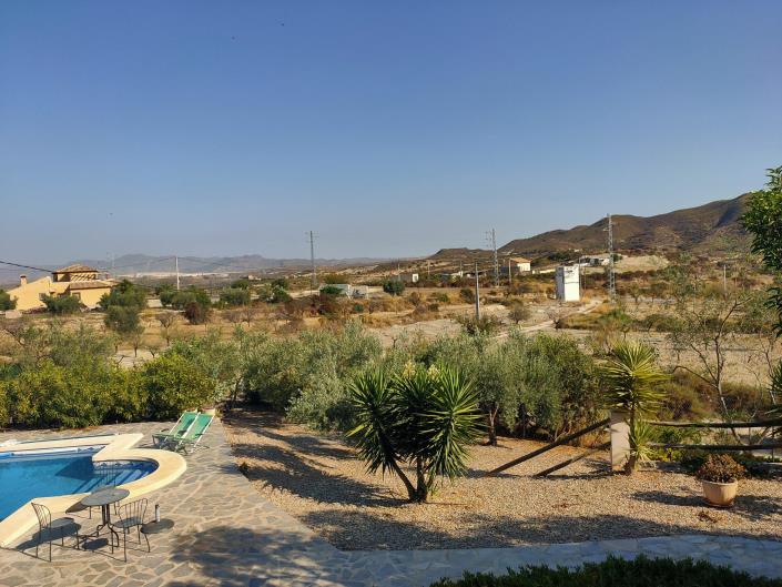 Image No.27-6 Bed Farmhouse for sale