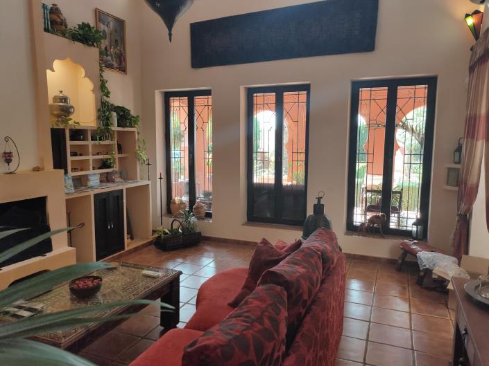 Image No.11-3 Bed Country Property for sale