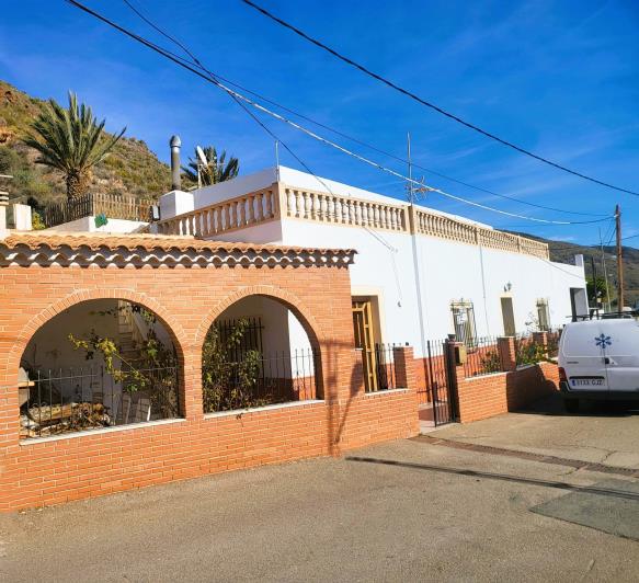 Image No.1-Maison de 6 chambres à vendre à Carboneras