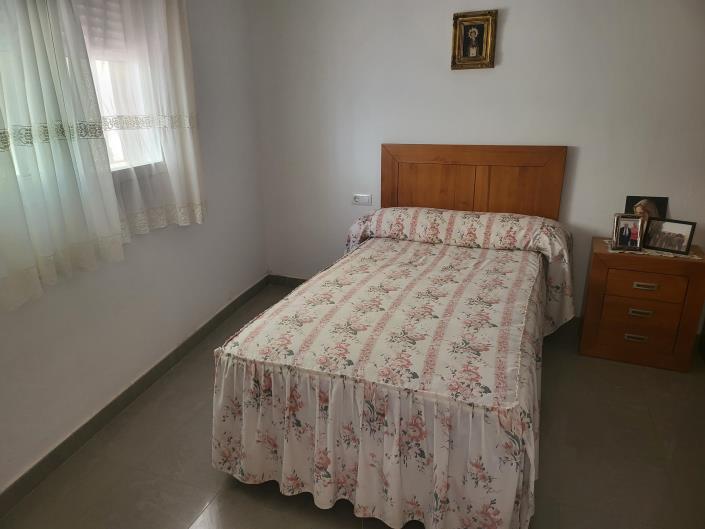 Image No.6-5 Bed Village House for sale