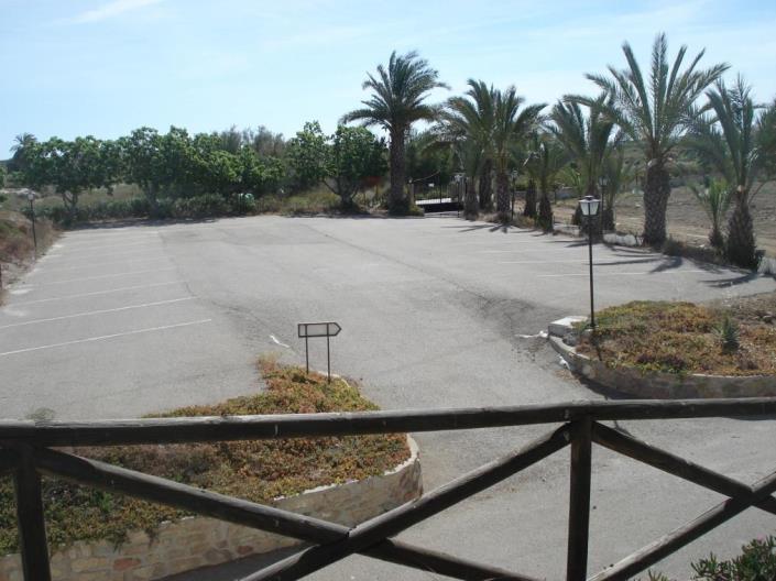 Image No.40-7 Bed Commercial for sale