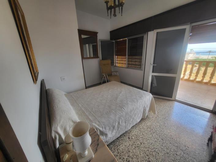 Image No.12-4 Bed Villa for sale