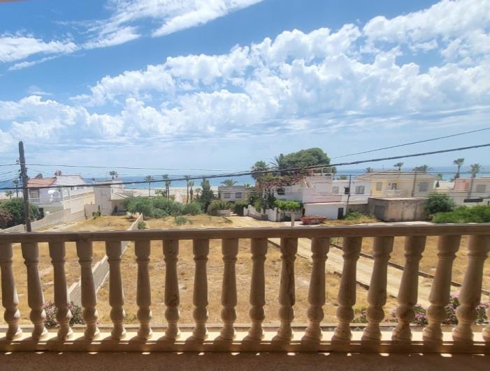 Image No.3-4 Bed Villa for sale