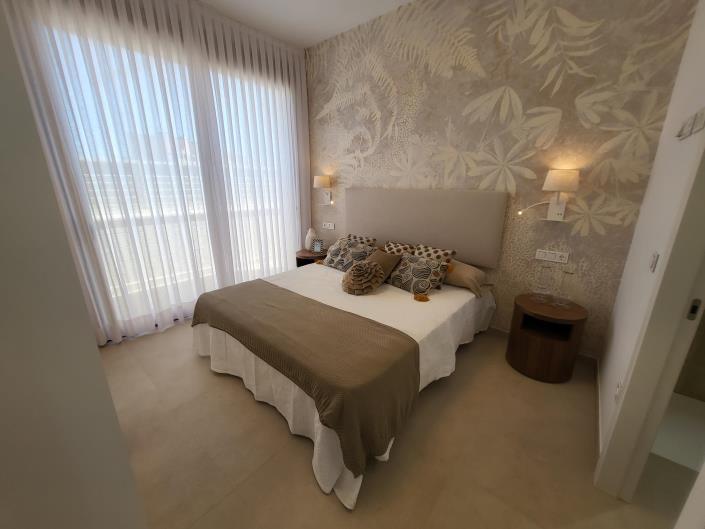 Image No.18-3 Bed Villa / Detached for sale