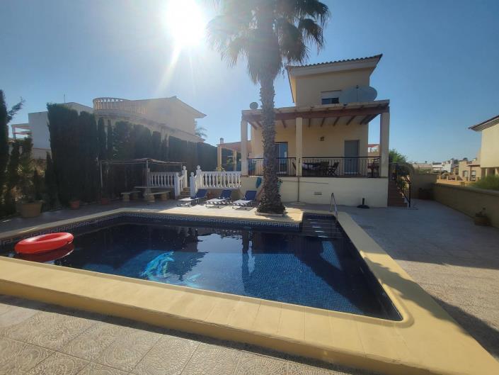 Property for sale in Turre 134 properties A Place in the Sun