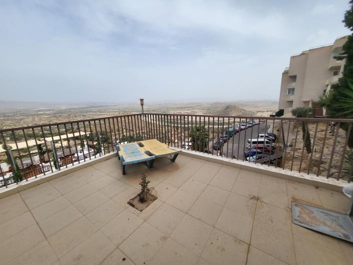 Image No.5-4 Bed Townhouse for sale