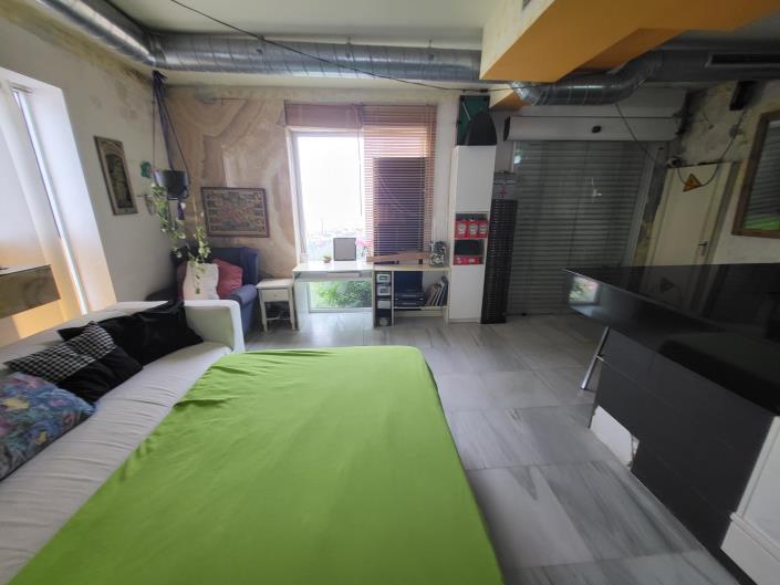 Image No.13-4 Bed Townhouse for sale