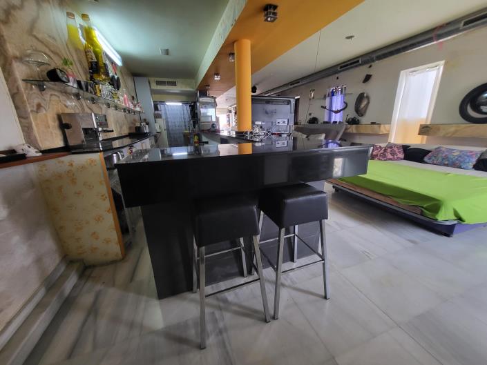 Image No.24-4 Bed Townhouse for sale