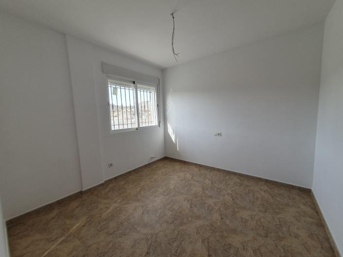 Image No.18-5 Bed Villa / Detached for sale