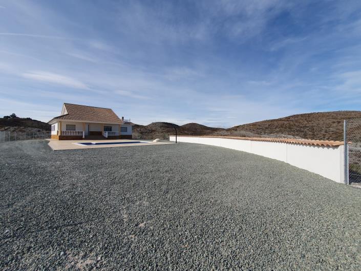 Image No.26-5 Bed Villa / Detached for sale