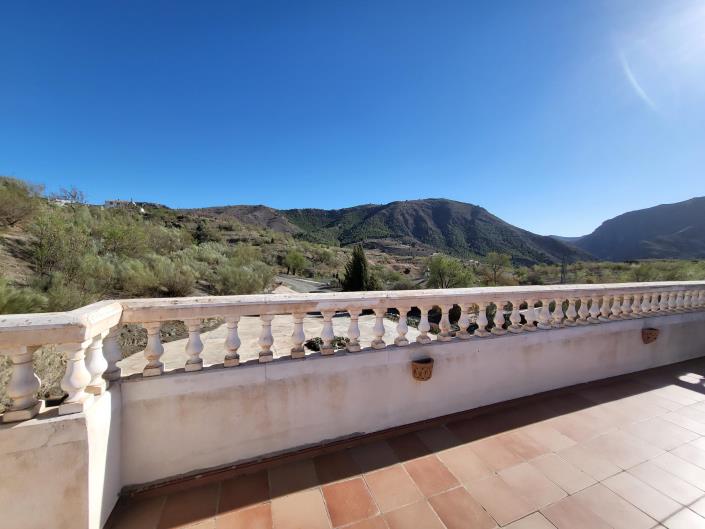 Image No.7-3 Bed Villa / Detached for sale