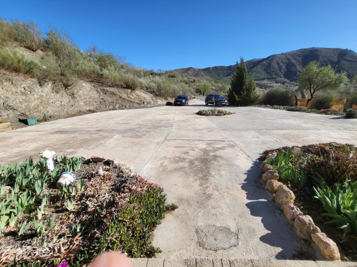 Image No.32-3 Bed Villa / Detached for sale