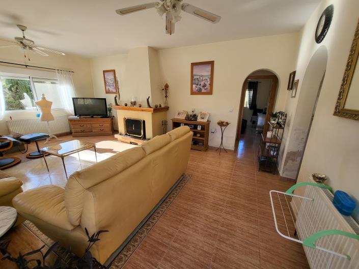 Image No.13-3 Bed Villa / Detached for sale