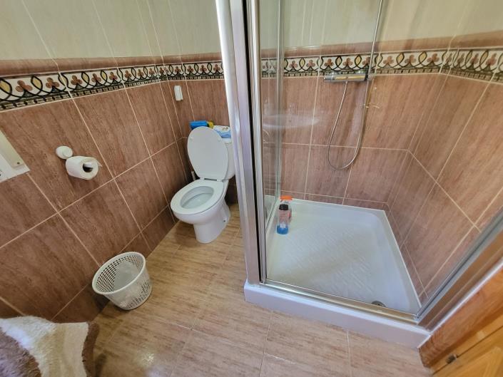 Image No.24-3 Bed Villa / Detached for sale