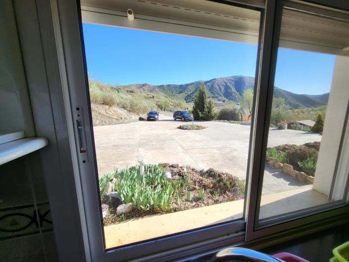 Image No.26-3 Bed Villa / Detached for sale