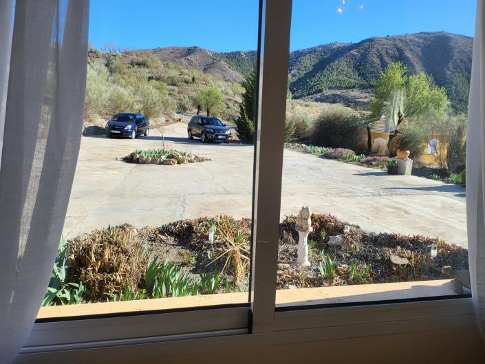 Image No.27-3 Bed Villa / Detached for sale